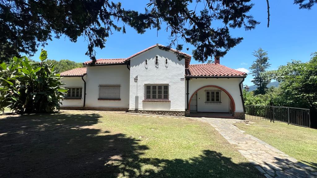 WhatsApp Image 2025-06-16 at 15.41.08 (2)