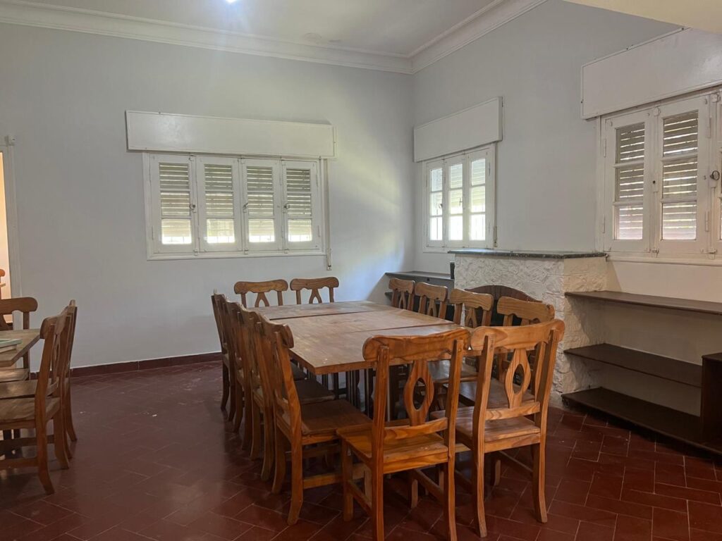 WhatsApp Image 2025-06-18 at 08.37.48